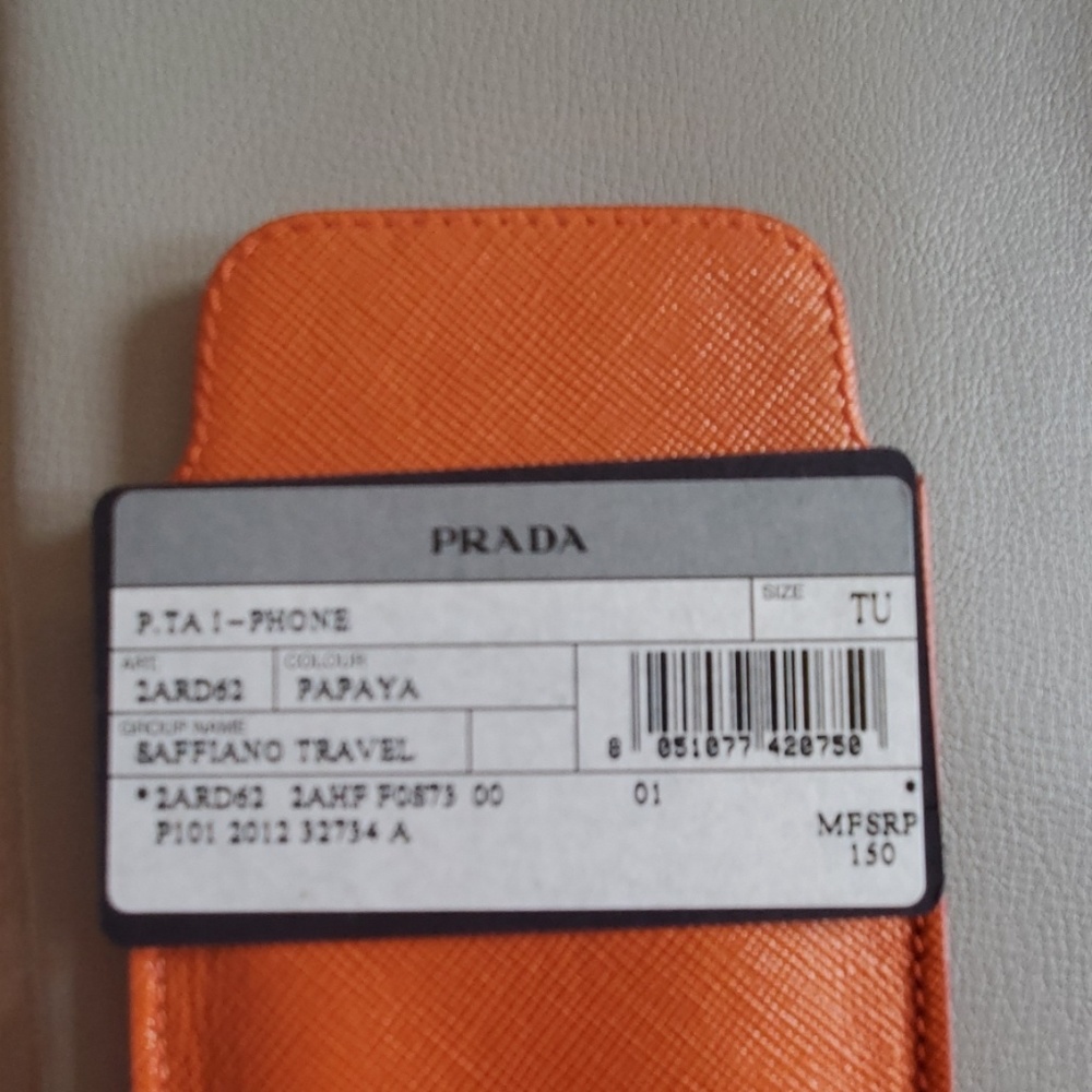 iPhone case - Picture 2 of 2